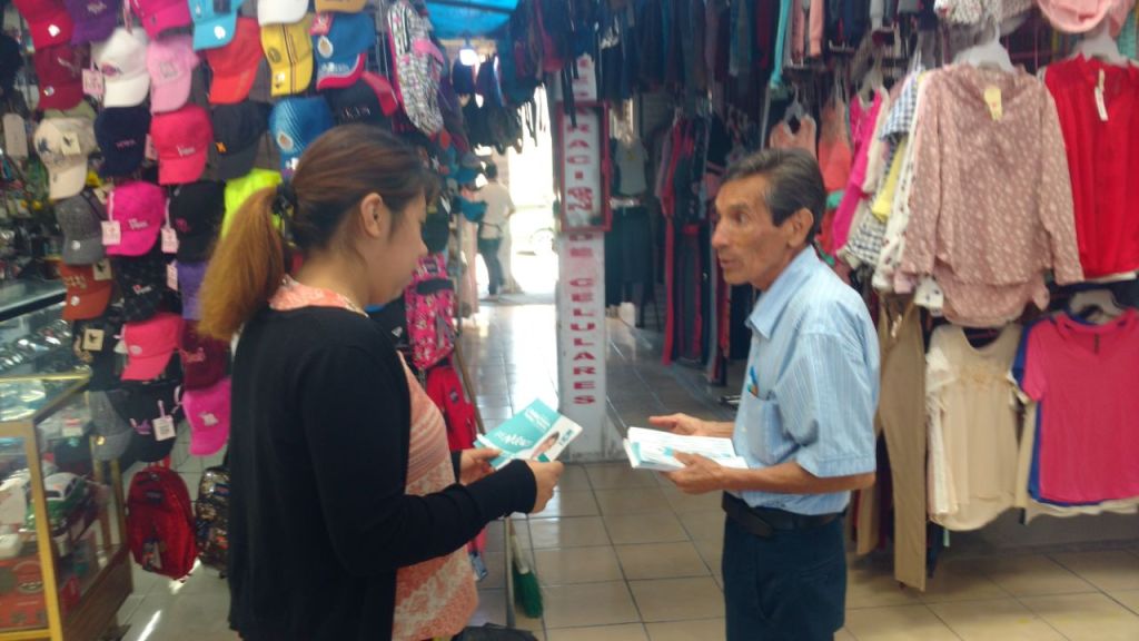 SE REUNE “EL PROFE CHABELO” CON COMERCIANTES DE LA ZONA DE SAN JUAN DE&nbsp;DIOS